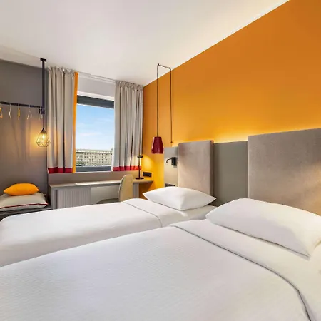 Vienna House Easy By Wyndham Cracow 酒店 3*