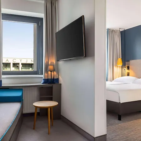 Vienna House Easy By Wyndham Cracow Готель Краків