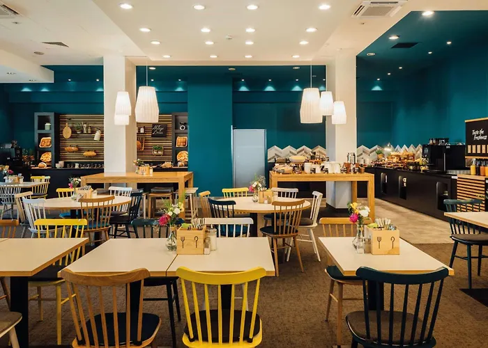 ホテル Vienna House Easy By Wyndham Cracow 3*