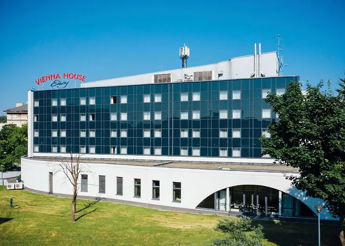 ホテル Vienna House Easy By Wyndham Cracow 3*