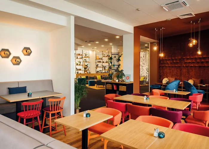 ホテル Vienna House Easy By Wyndham Cracow 3*