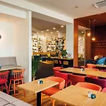 Hotel Vienna House Easy By Wyndham Cracow 3*
